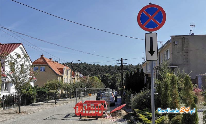 NA BOCZNEJ NIE PARKUJ