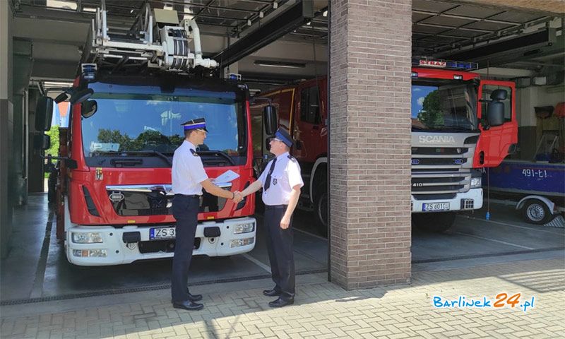 PRZEKAZANIE SAMOCHODÓW RATOWNICZO-GAŚNICZYCH